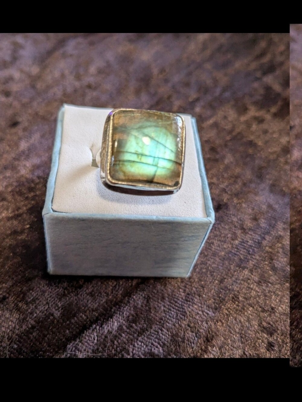 Handcrafted Ladies Cushion Shape Labradorite Ring (6)